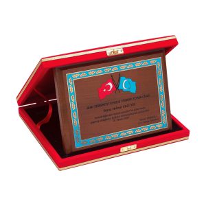 Irak Türkmen Cephesi Türkiye Temsilciliği Ahşap Plaket